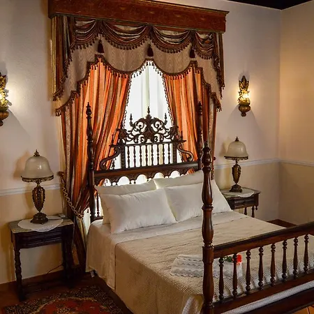 Casa Do Serro Bed and Breakfast