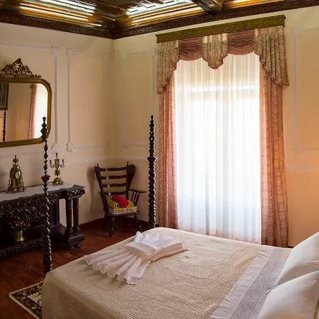 Casa Do Serro Bed & Breakfast