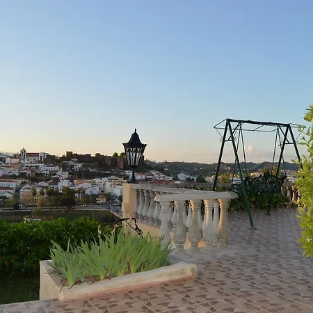 Casa Do Serro B&B